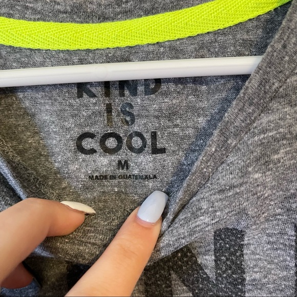 5/$15 Kind is cool Tee - Picture 3 of 5
